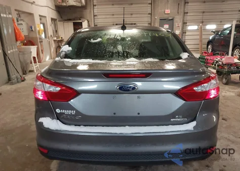 2014 Ford Focus Se из США, поврежденный, VIN 1FADP3F21EL122630